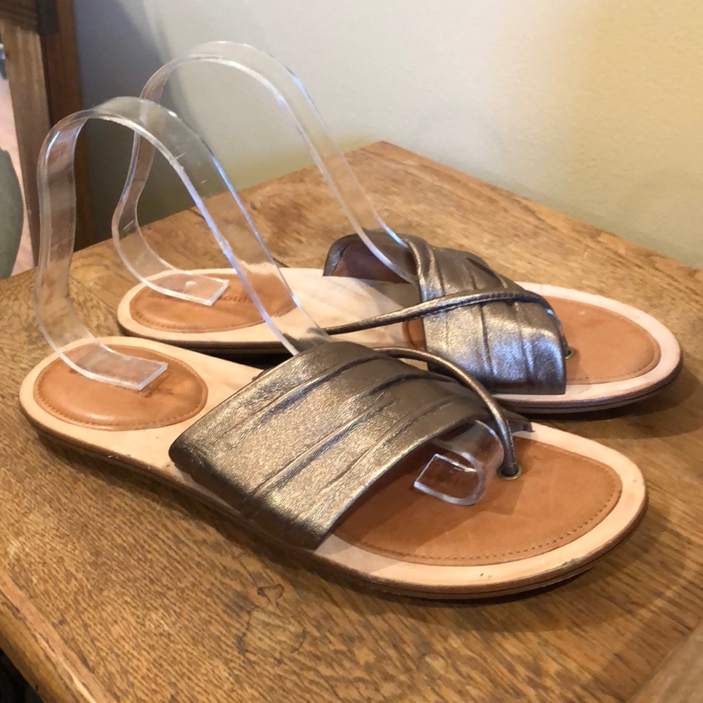 Gentle Souls Unique Thong Sandals mahogany size 10